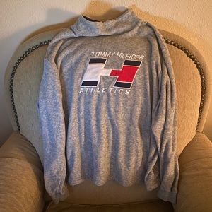 Tommy Hilfiger vintage crewneck